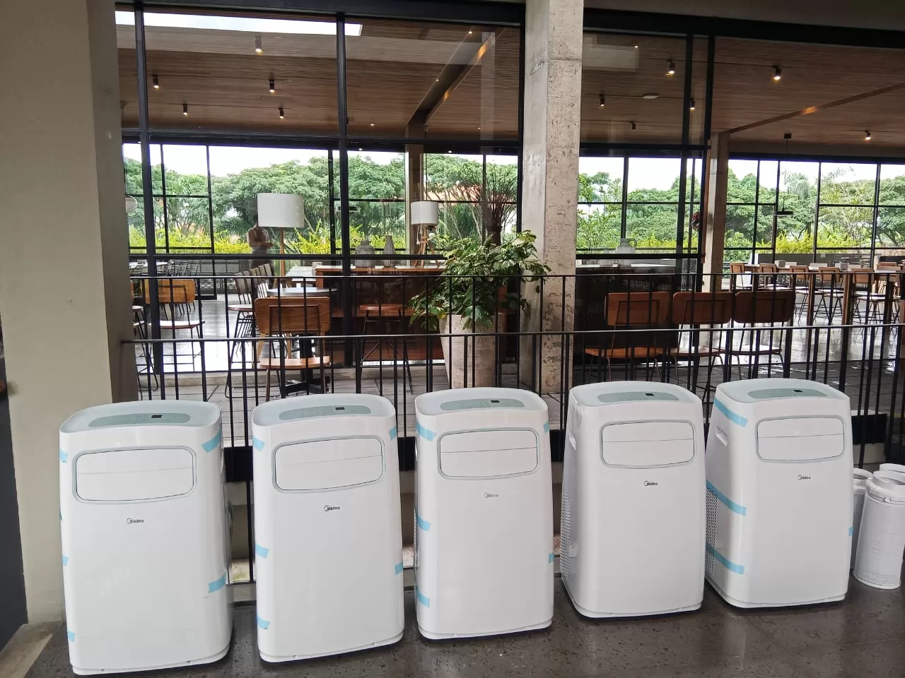 Sewa Keperluan AC Standing Terlengkap dan Terbesar di Bandung Raya